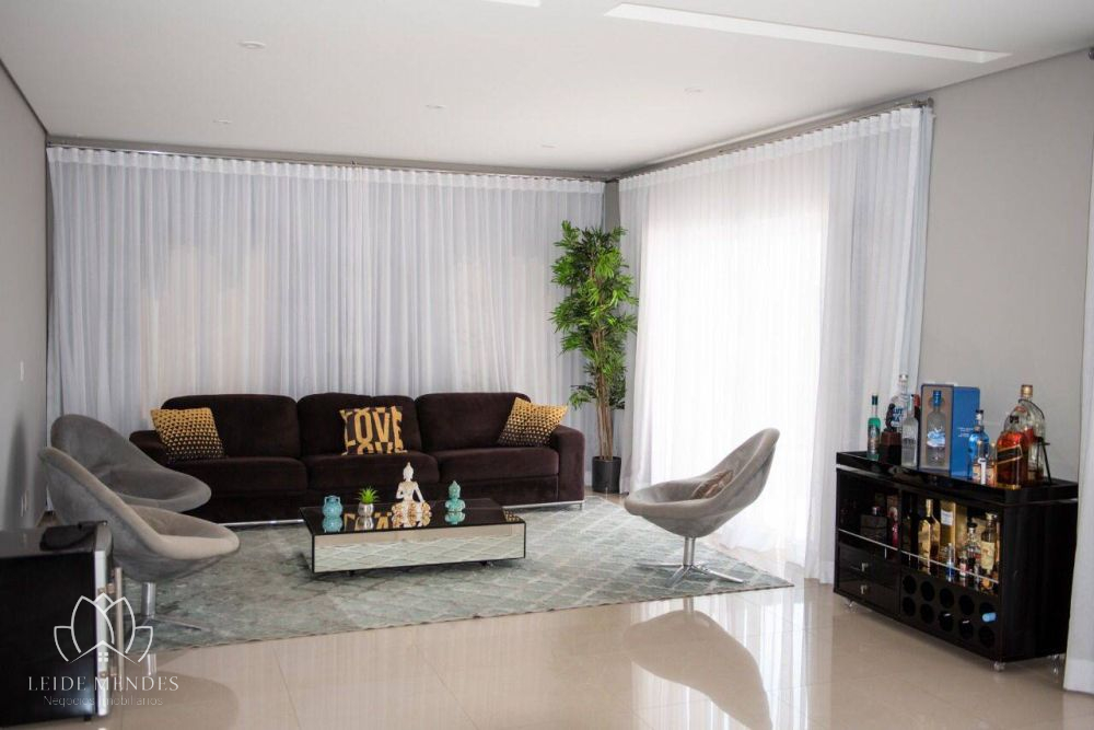 Sobrado em condomínio com 6 quartos, 500m², à venda em Sorocaba, Ibiti Royal Park - Leide Mendes Negócios Imobiliários