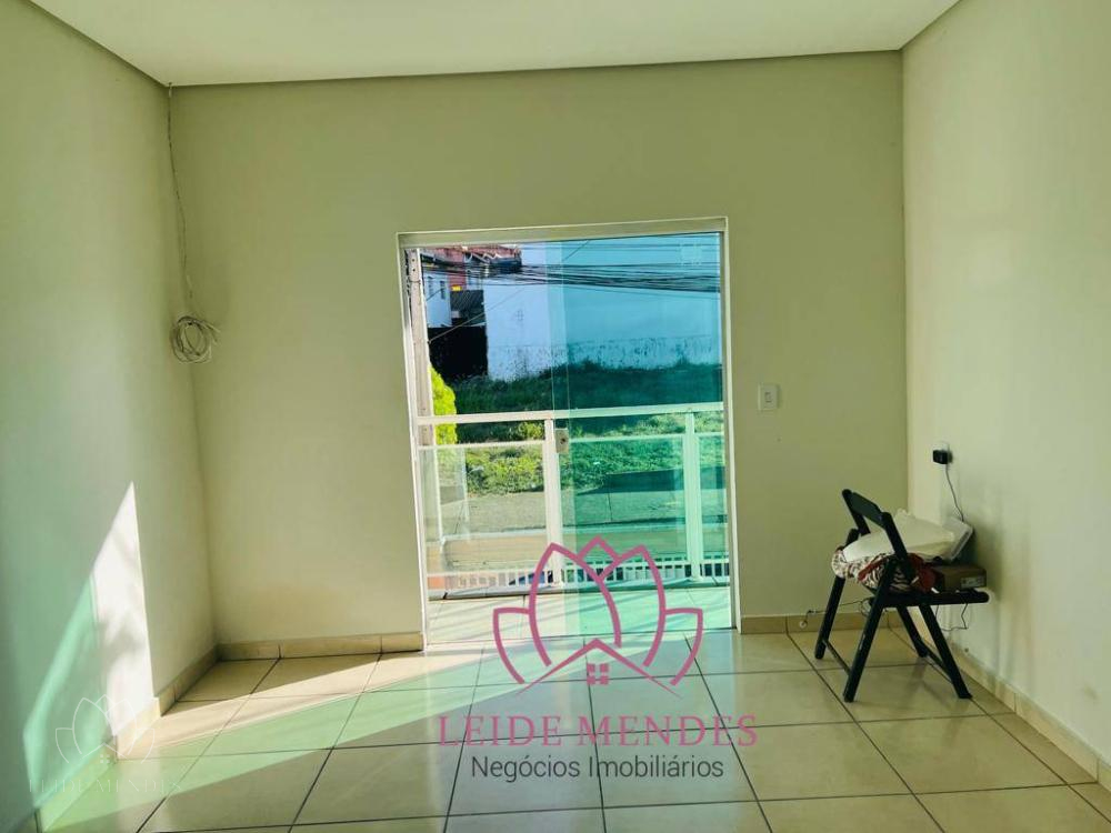 Sobrado no Éden - Leide Mendes Negócios Imobiliários