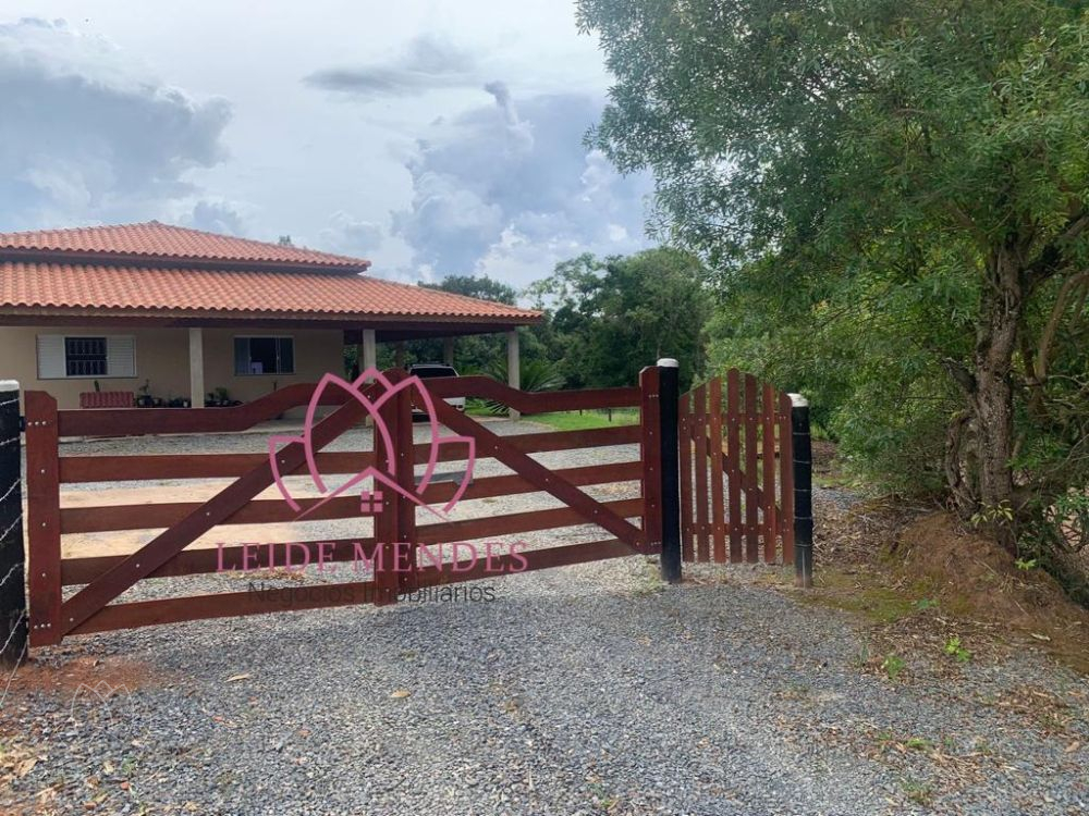 Chácara com 3 quartos, 300m², à venda - Leide Mendes Negócios Imobiliários