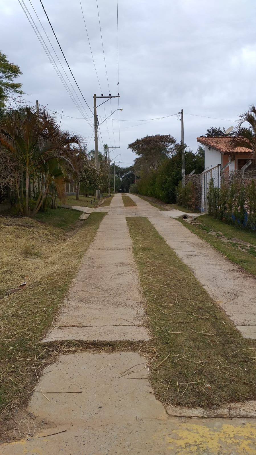 Terreno em Condomínio, 1000m², à venda em Araçoiaba da Serra - Leide Mendes Negócios Imobiliários